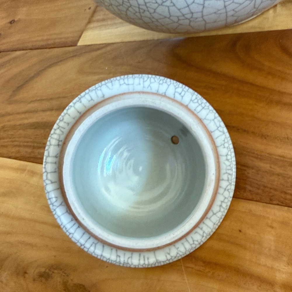 Ceramic Tea Pot - Picture 5 of 8
